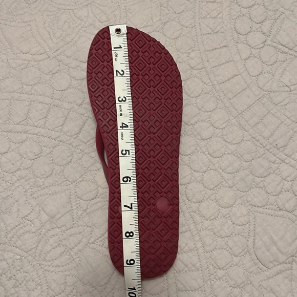 Tory Burch Flip Flops, 6M - Picture 4 of 4